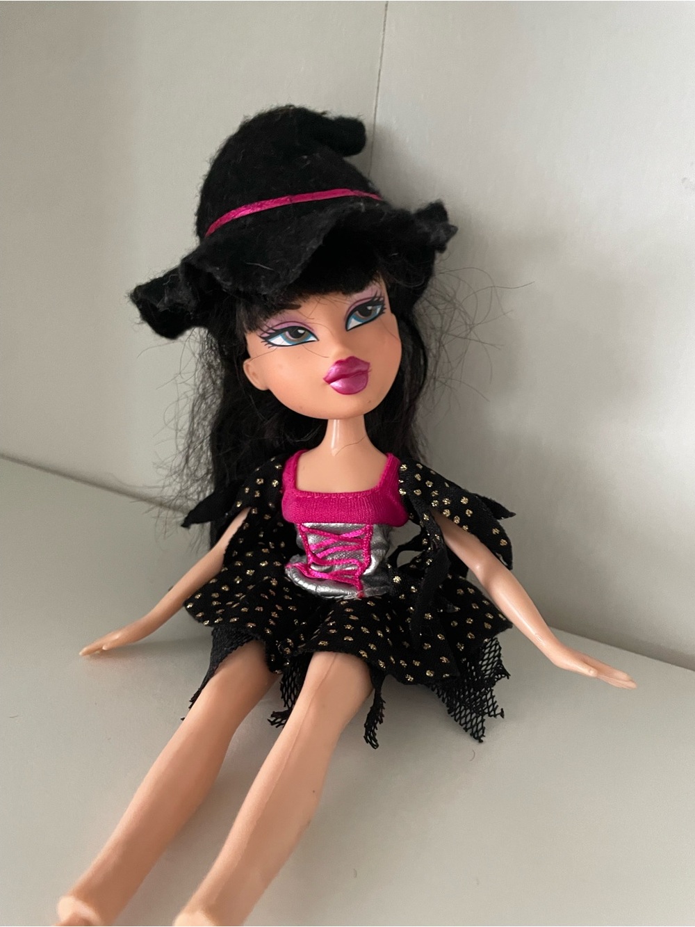 Vintage jade “kool kat” bratz doll